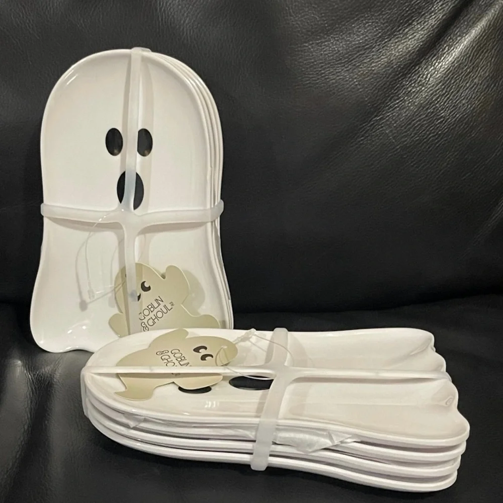 GOBLIN & GHOUL Melamine Ghost Figural Appetizer Plates  Set (4 plates)- Ghosts